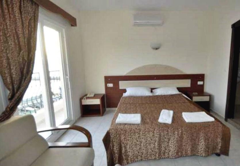 Ado Beach Hotel تورغوتْريس المظهر الخارجي الصورة