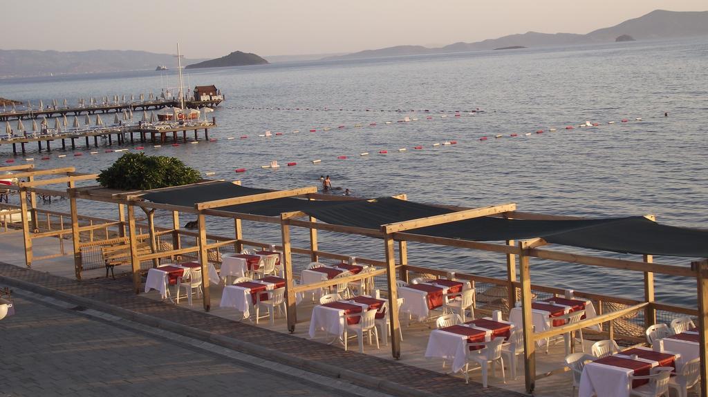 Ado Beach Hotel تورغوتْريس المظهر الخارجي الصورة